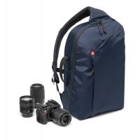 Manfrotto NX-S-IBU-2 fotografická brašna s ramenním popruhem pro DSLR/Mirrorless modrá
